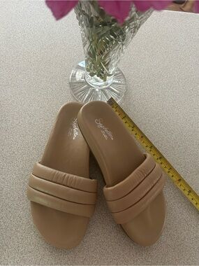 Seychelles Tan Padded Slip-On Mules